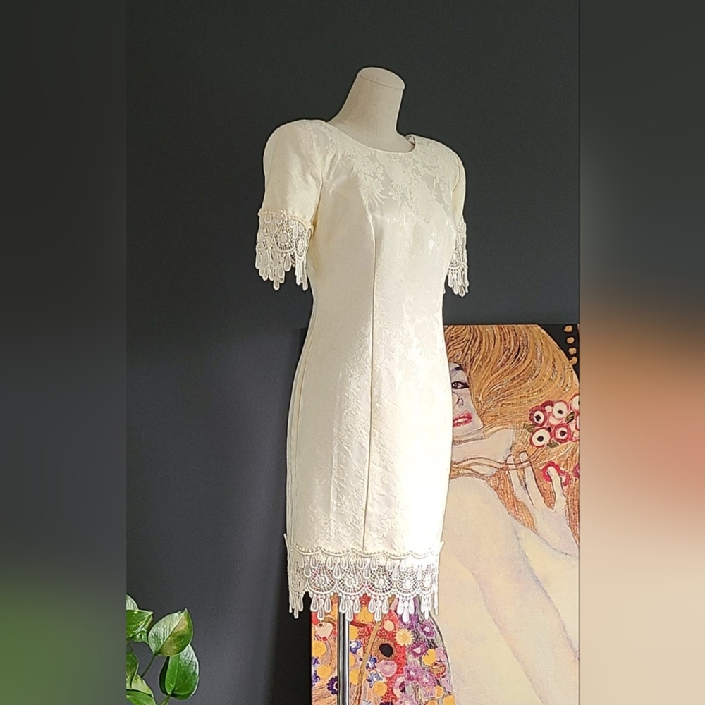 Vintage 80's ivory embroidered dress